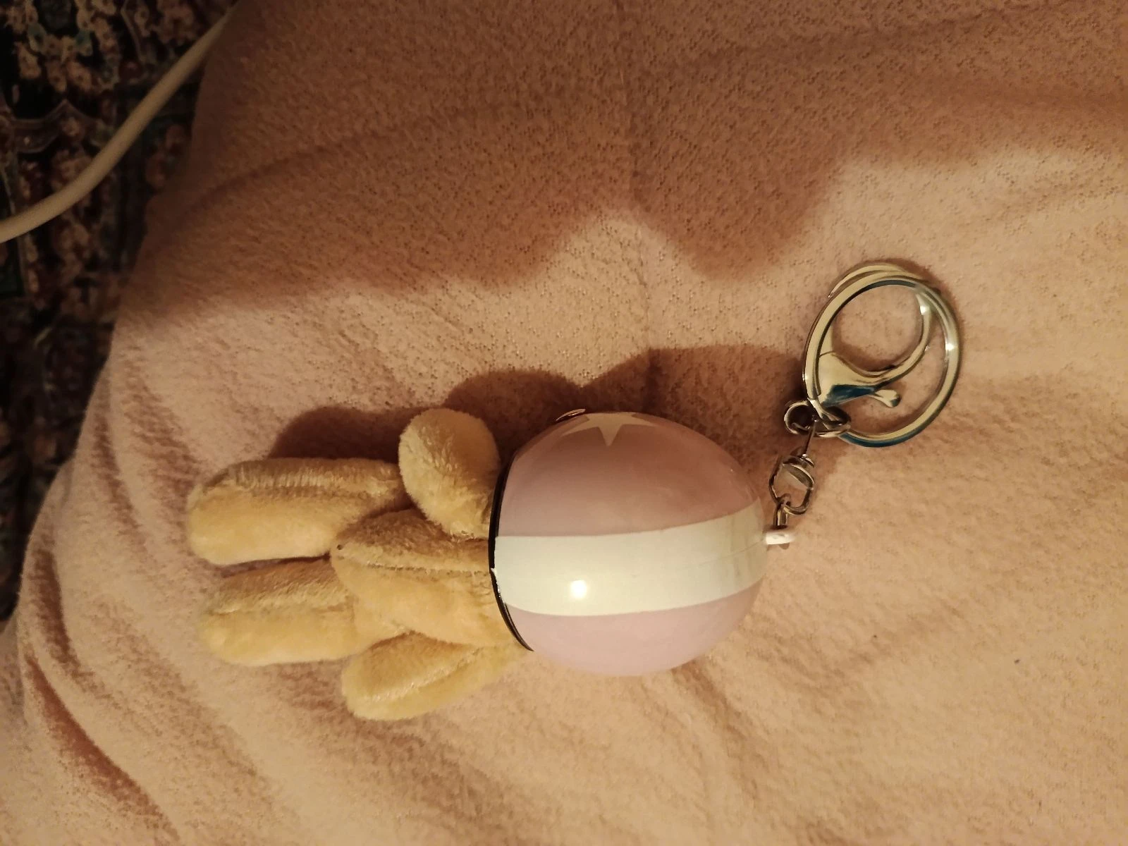Unused keyring – photo 2